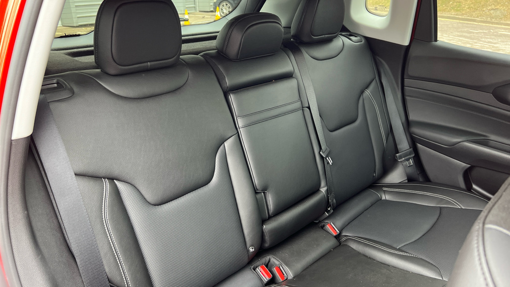 Jeep Compass 1.3 T4 Gse 4Xe Phev S Model Grey #14