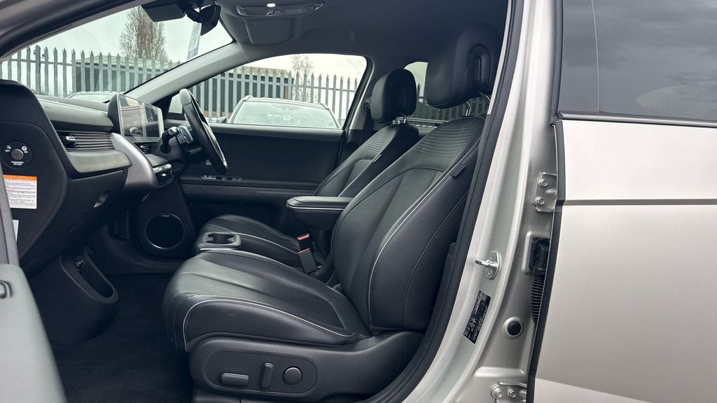 Hyundai Ioniq 5 Hatchback Grey #10