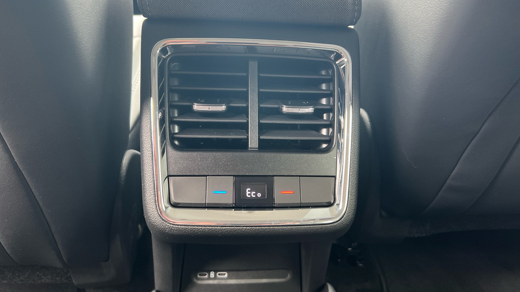 Skoda ENYAQ 85 Silver #34