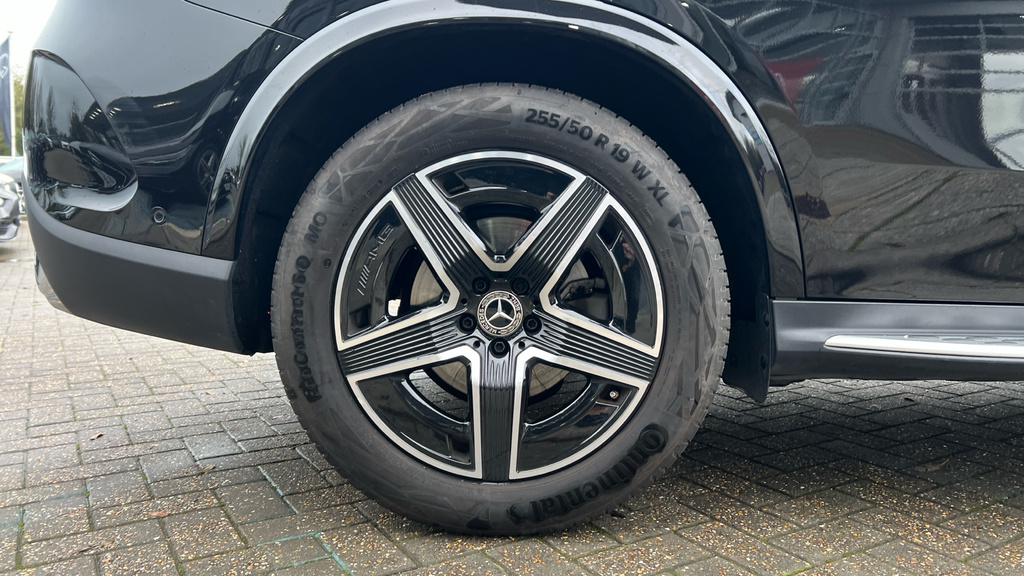 Mercedes-Benz GLC Class Amg Line Black #27