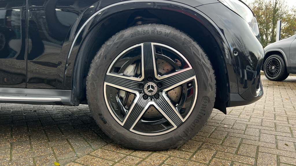 Mercedes-Benz GLC Class Glc 300 4Matic Amg Line 9G-tronic Black #5