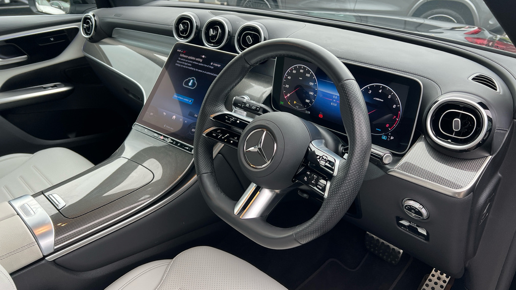 Mercedes-Benz GLC Class Glc 300 4Matic Amg Line 9G-tronic Black #3