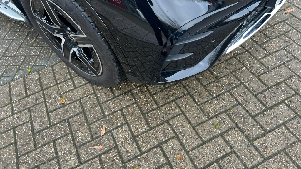 Mercedes-Benz GLC Class Amg Line Black #30