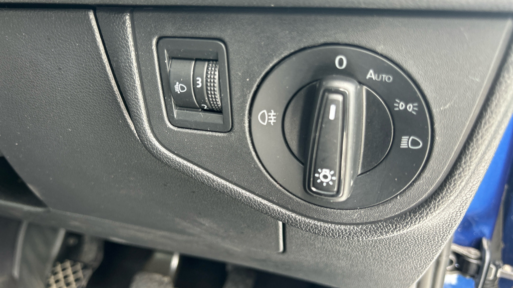 Volkswagen Polo Style Grey #47