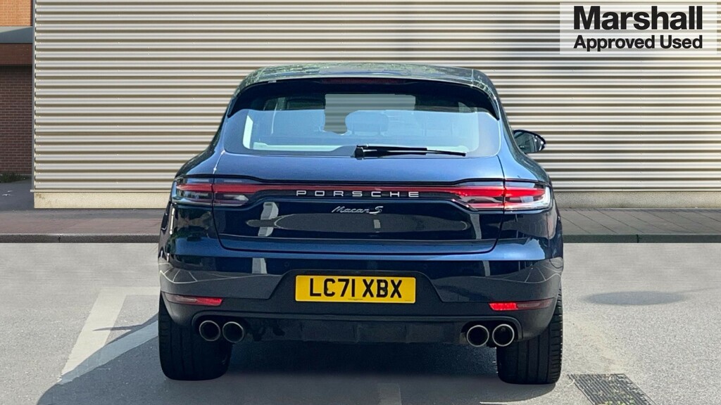 Porsche Macan Macan Estate S Pdk LC71XBX Blue #4