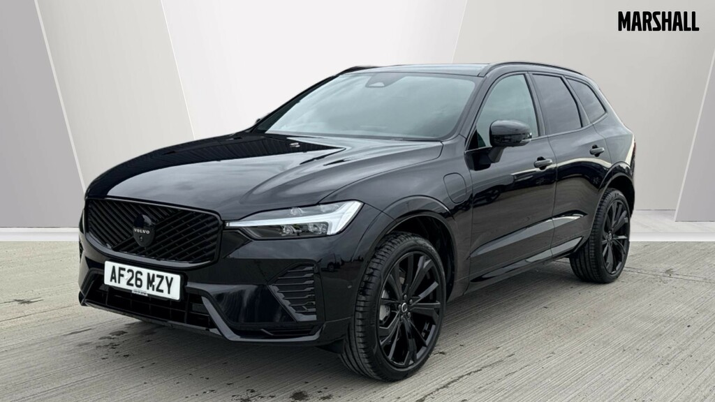 Volvo XC60 Plus Pro Red #17