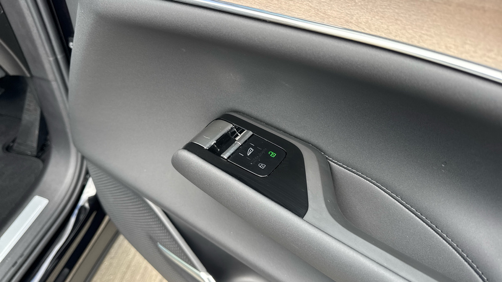 Volvo EX90 Ultra Grey #32