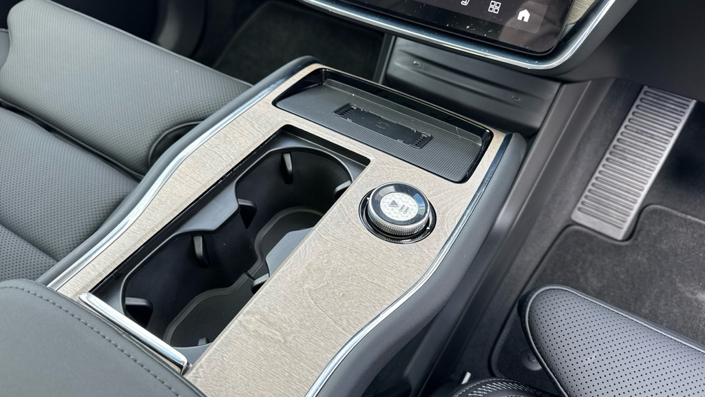 Volvo EX90 Ultra Grey #35