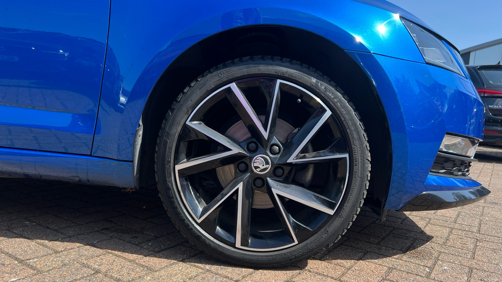 Skoda Octavia 2.0 Tdi Cr Vrs Dsg 7 Speed Black Pack Black #5