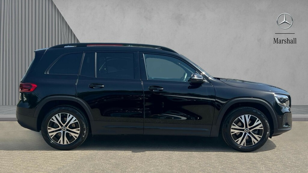 Mercedes-Benz GLB Class Glb 200 Sport Executive 7G-tronic Black #4