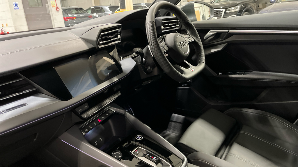 Audi A3 A3 1.5 Tfsi 150 S Line S Tronic Grey #2