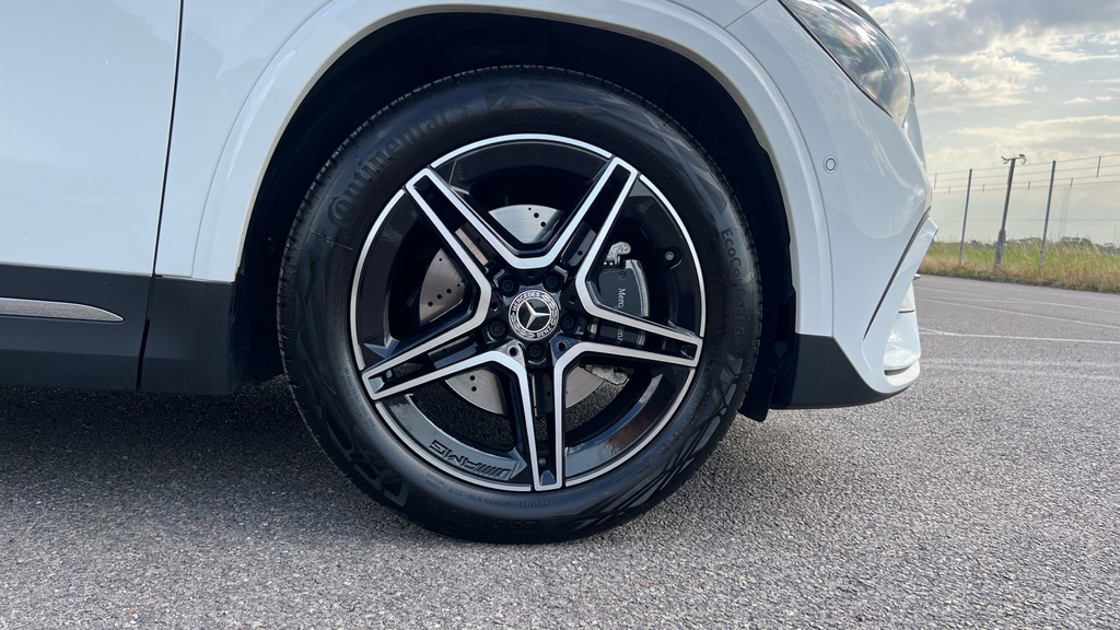 Mercedes-Benz GLA Class Gla 200D Amg Line Executive HX75NPE White #5