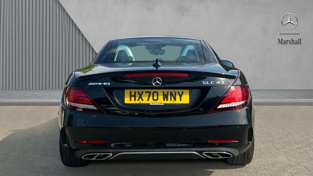 Mercedes-Benz SLC 300 Final Edition Premium Yellow #7