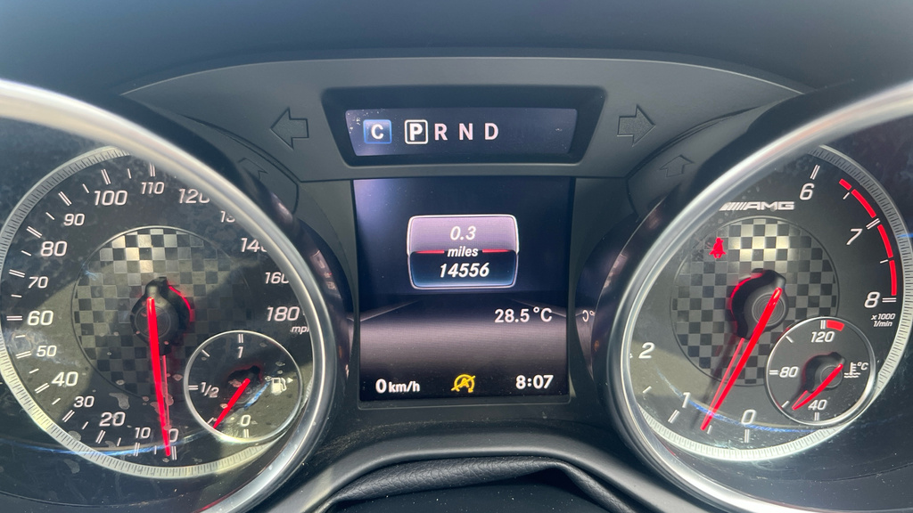 Mercedes-Benz SLC 300 Final Edition Premium Yellow #16