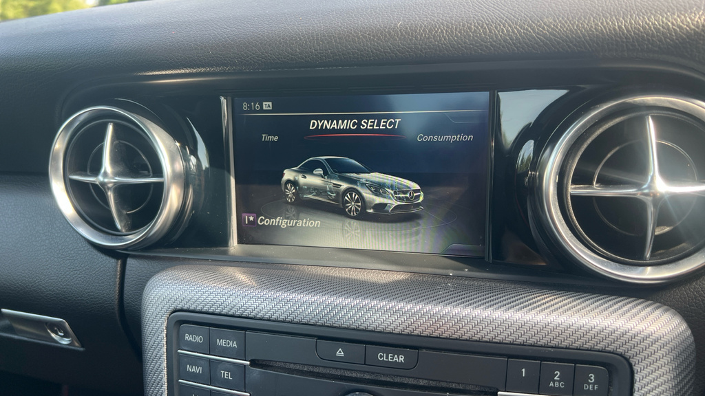 Mercedes-Benz SLC 300 Final Edition Premium Yellow #39