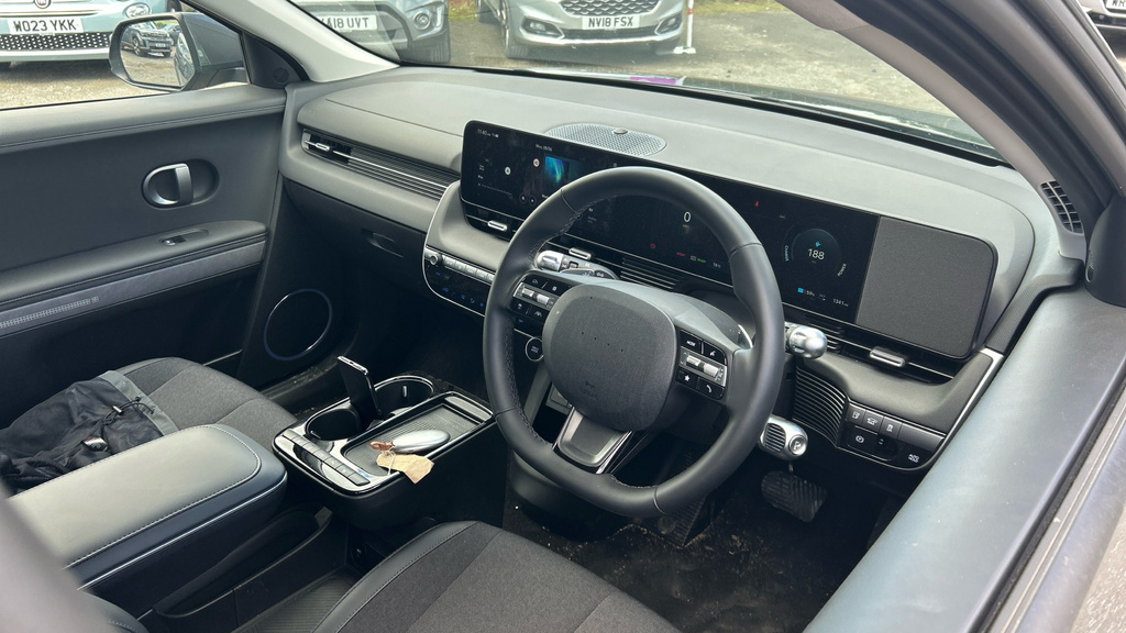 Hyundai Ioniq 5 Advance Black #9