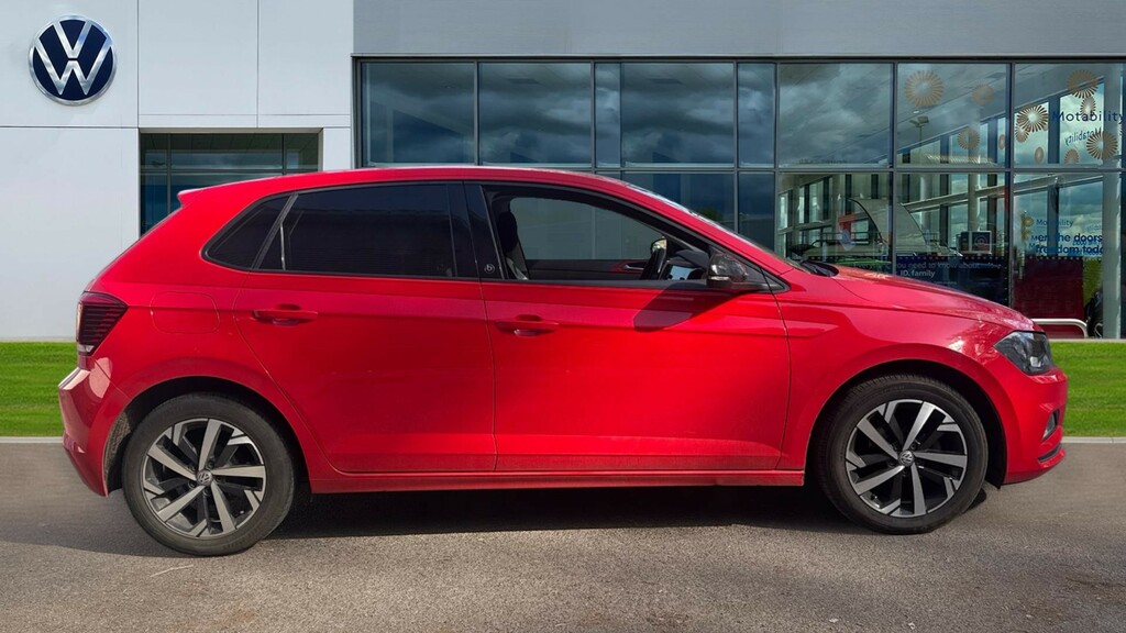 Volkswagen Polo Polo 1.0 Evo 80 Beats Red #4