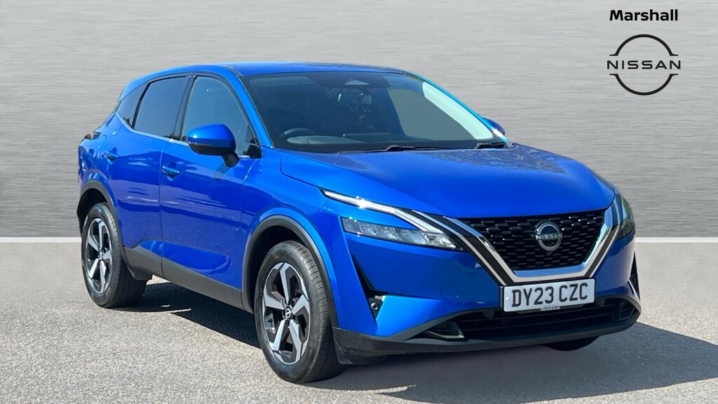 Nissan Qashqai Qashqai 1.3 Dig-t Mh 158 N-connecta Xtronic Black