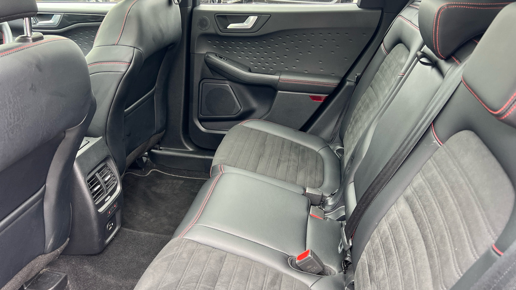 Ford Kuga Titanium White #18