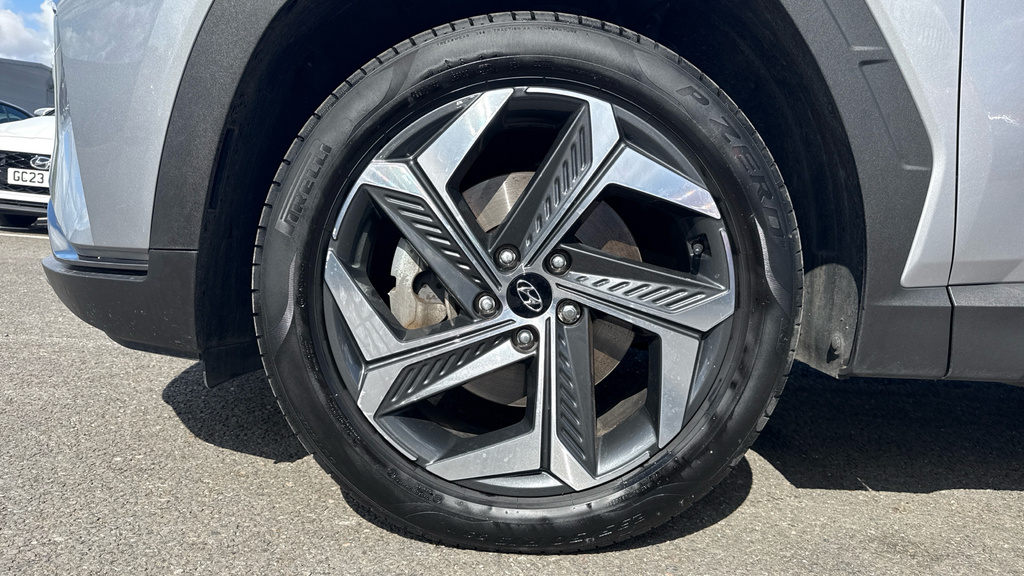 Hyundai Tucson Suv  #17