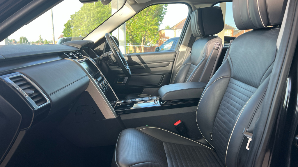 Land Rover Discovery Discovery 3.0 Sdv6 Hse Luxury Black #3