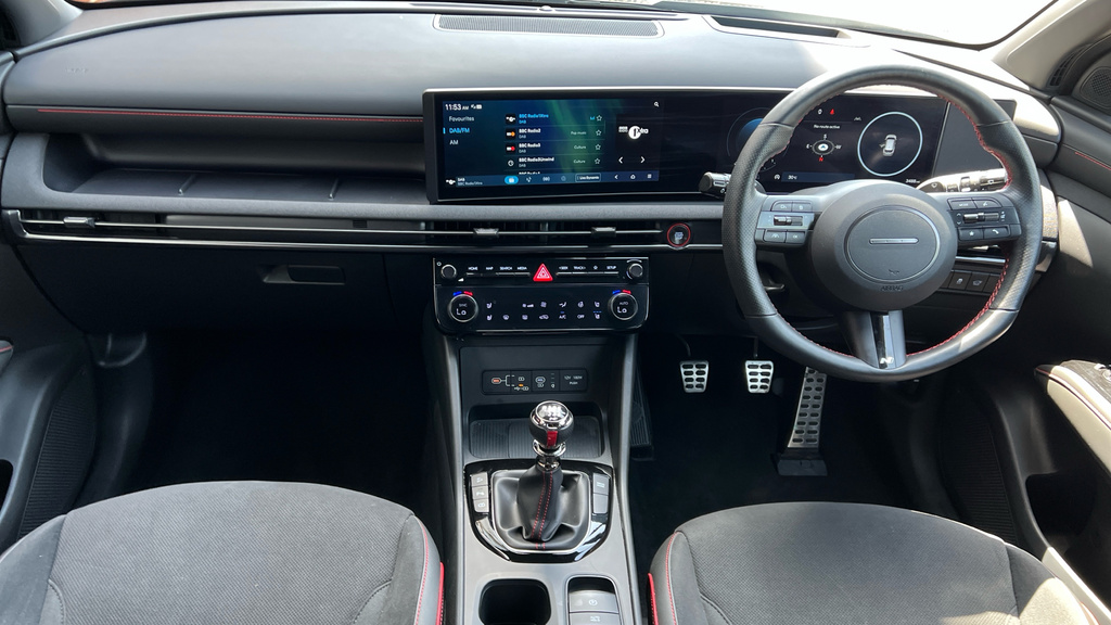 Hyundai Tucson Ultimate Black #11