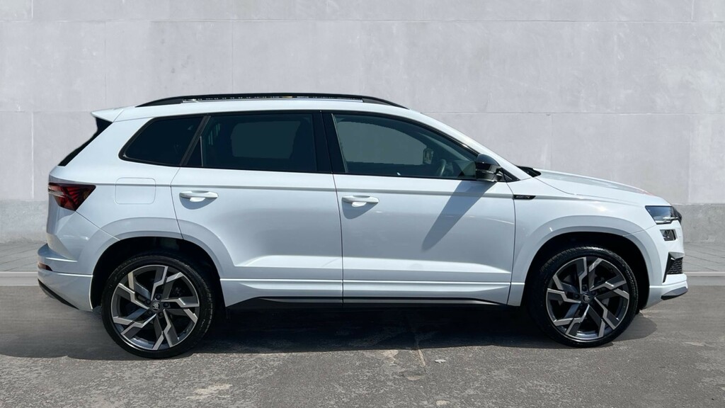 Skoda Karoq Karoq 1.5 Tsi Sportline Edition Dsg White #4