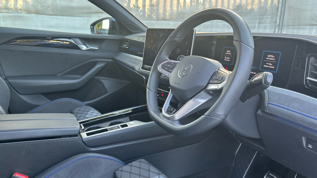 Volkswagen Passat Passat 1.5 Tsi Ehybrid R-line Dsg Grey #5