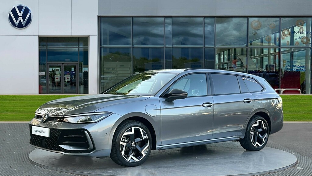 Volkswagen Passat Passat 1.5 Tsi Ehybrid R-line Dsg Grey #6