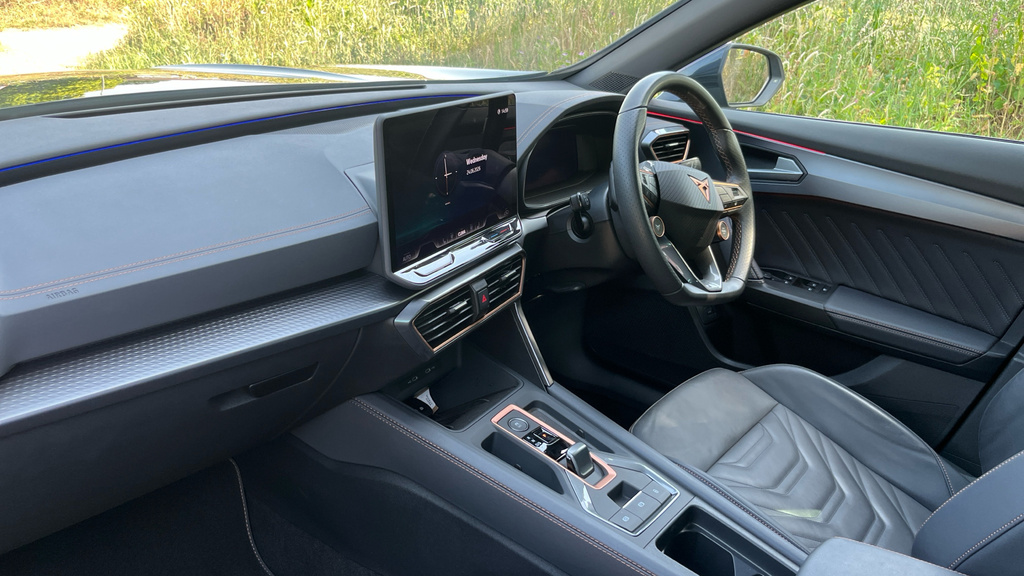 Cupra Formentor Formentor 1.5 Etsi 150 V3 Dsg Black #2