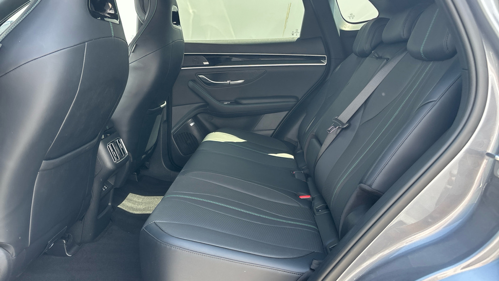 Byd Seal U Boost Grey #17