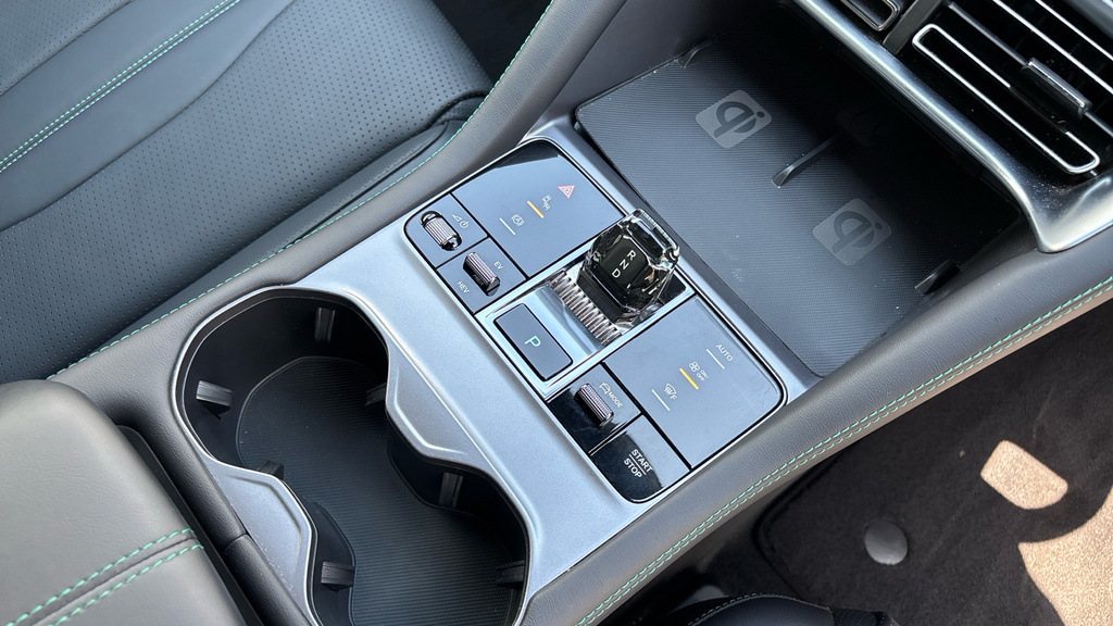 Byd Seal U Boost Grey #38