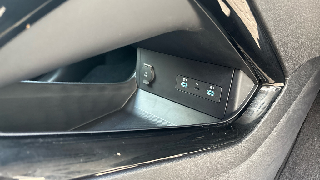 Byd Seal U Boost Grey #39