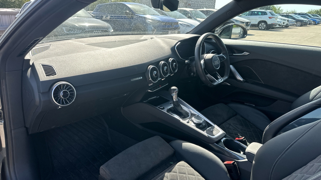Audi TT 40 Tfsi Black Edition S Tronic Tech Pack Black #24
