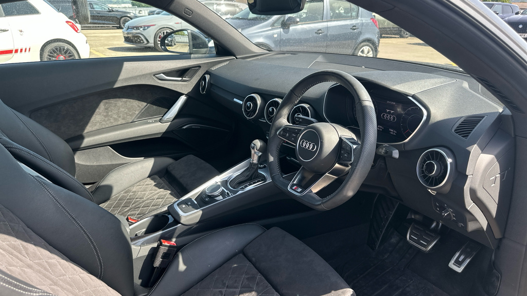 Audi TT 40 Tfsi Black Edition S Tronic Tech Pack Black #23