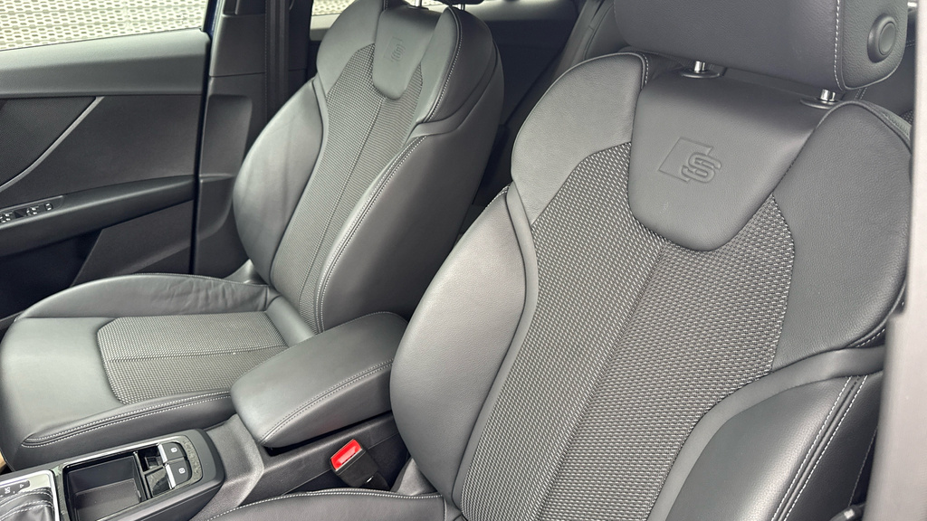 Audi Q2 35 Tfsi S Line Grey #17
