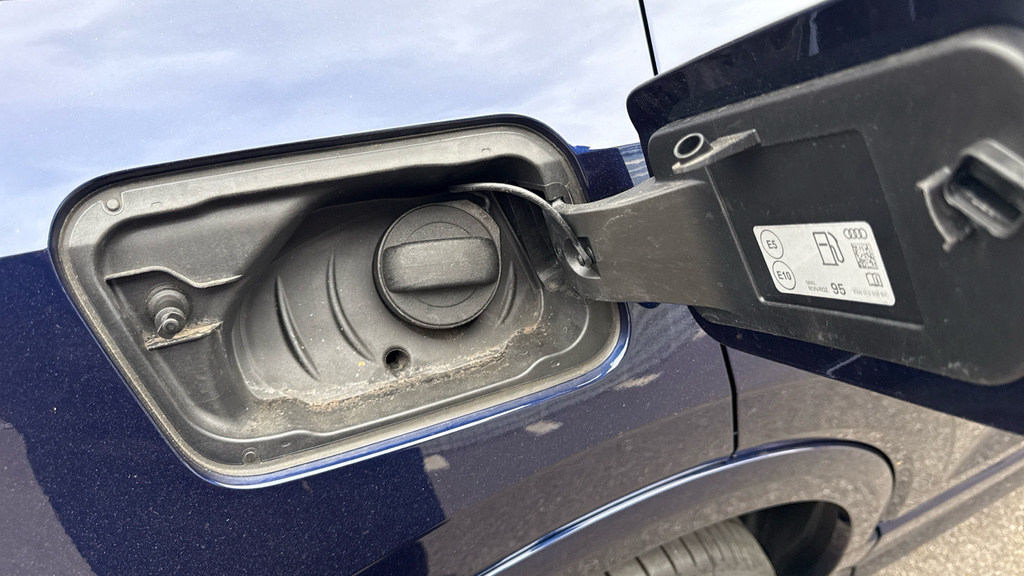 Audi Q2 35 Tfsi S Line Grey #22