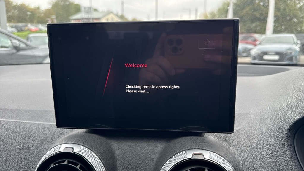 Audi Q2 35 Tfsi S Line Grey #13