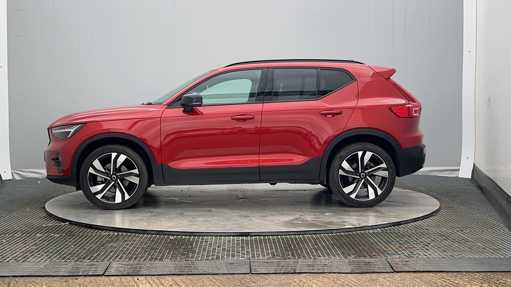 Volvo XC40 Plus Silver #8