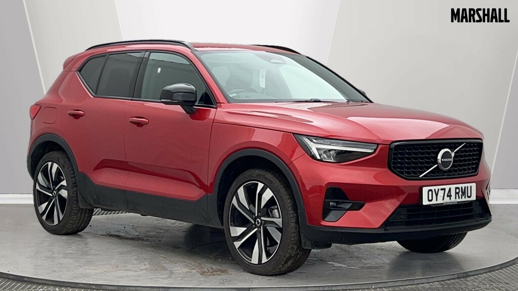 Volvo XC40 Xc40 2.0 B3p Plus Dark Red