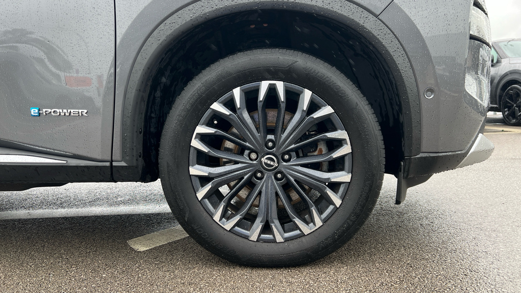 Nissan X-Trail N-connecta Blue #23