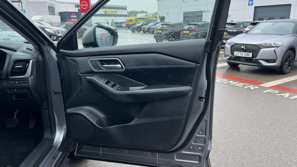 Nissan X-Trail N-connecta Blue #30