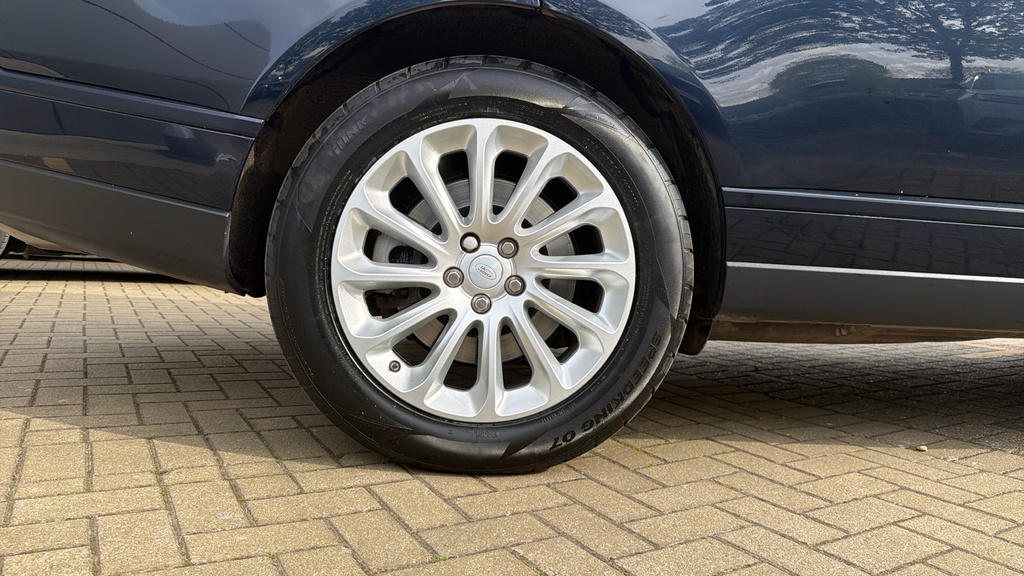 Land Rover Range Rover First Edition Grey #19