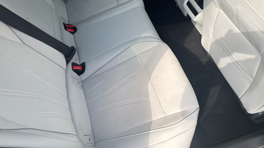 Volkswagen Passat 1.5 Etsi Elegance Dsg White #38
