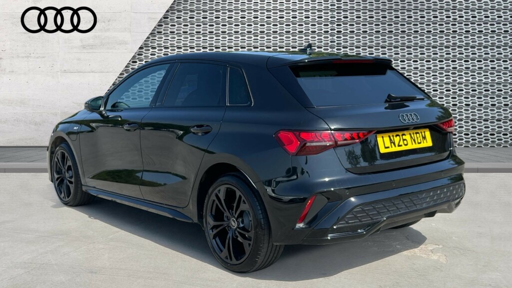 Audi A3 A3 1.5 Tfsi E 204 Black Edition S Tronic LN26NBM Black #3