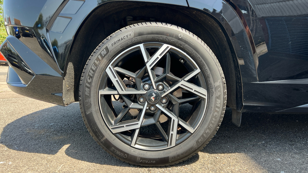 Hyundai Tucson 1.6T Ultimate White #18