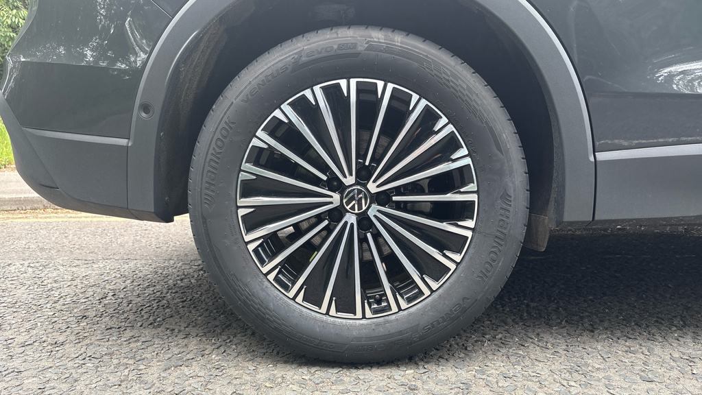 Volkswagen Tiguan Tiguan Life 1.5 Etsi 130 Ps 7-Speed Dsg RF26FJZ Grey #5