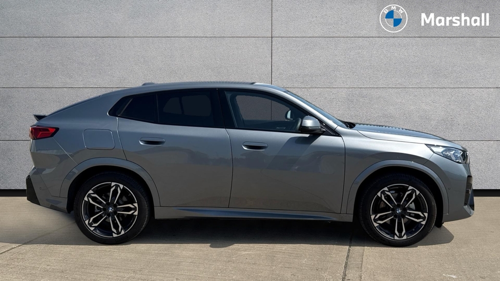 BMW iX2 Ix2 150Kw Edrive20 M Sport 65Kwh Grey #3