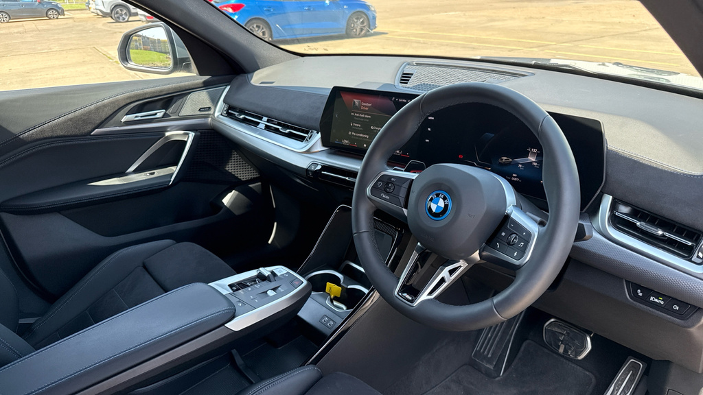 BMW iX2 Ix2 150Kw Edrive20 M Sport 65Kwh Grey #6