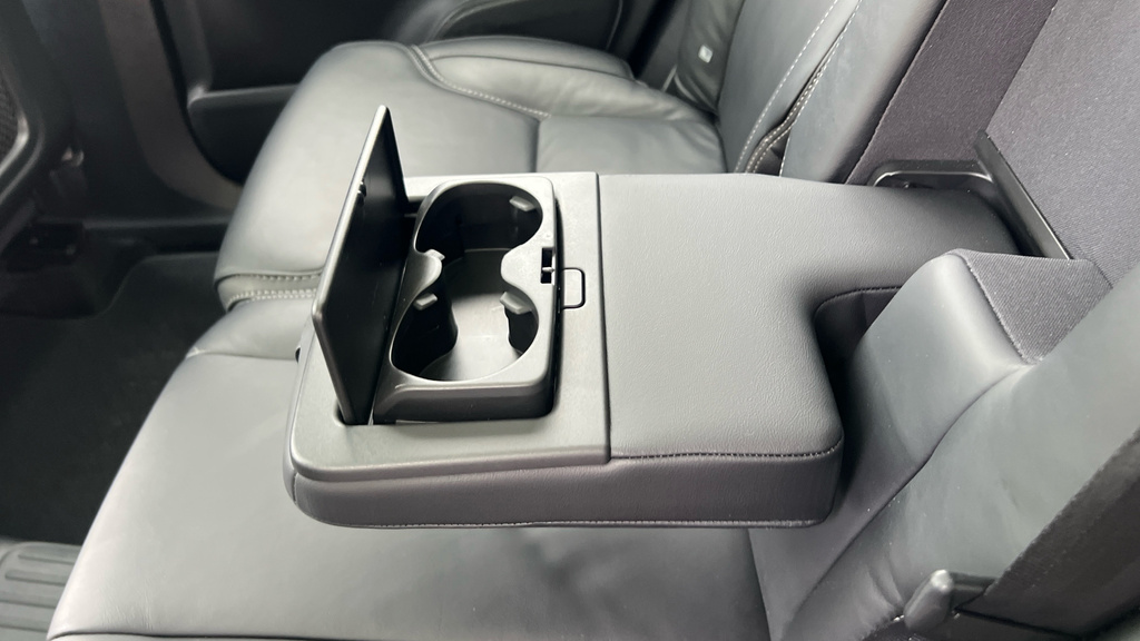 Volvo XC90 Ultimate Black #37